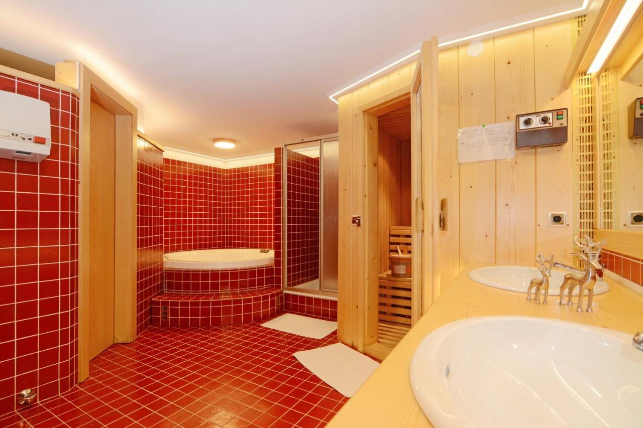 Apartments Rondula Santa Cristina Val Gardena Екстер'єр фото