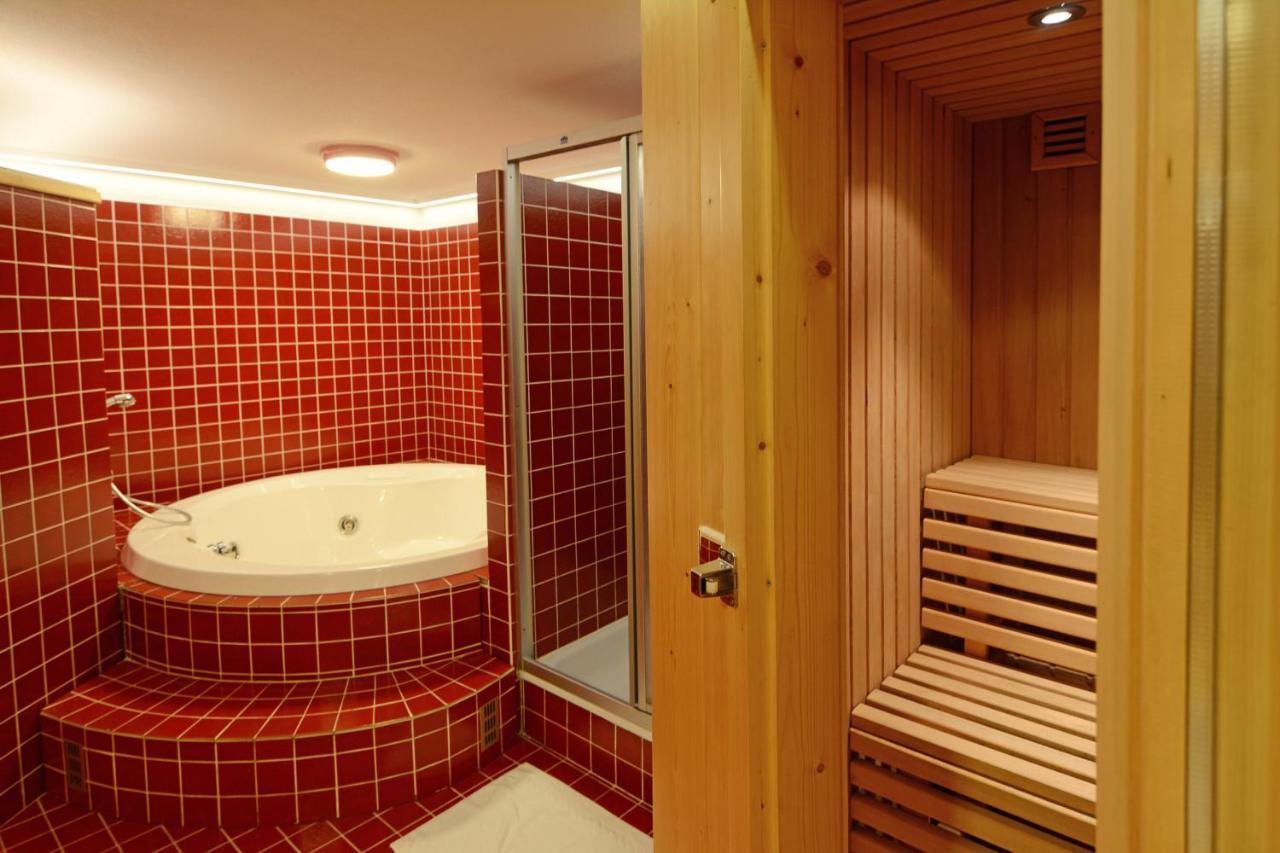 Apartments Rondula Santa Cristina Val Gardena Екстер'єр фото