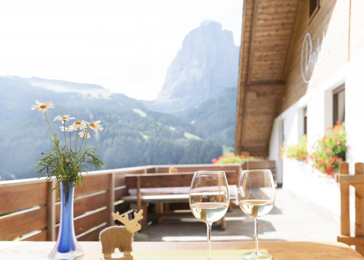 Apartments Rondula Santa Cristina Val Gardena Екстер'єр фото